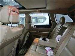 جیپ گراند شیرۆکی